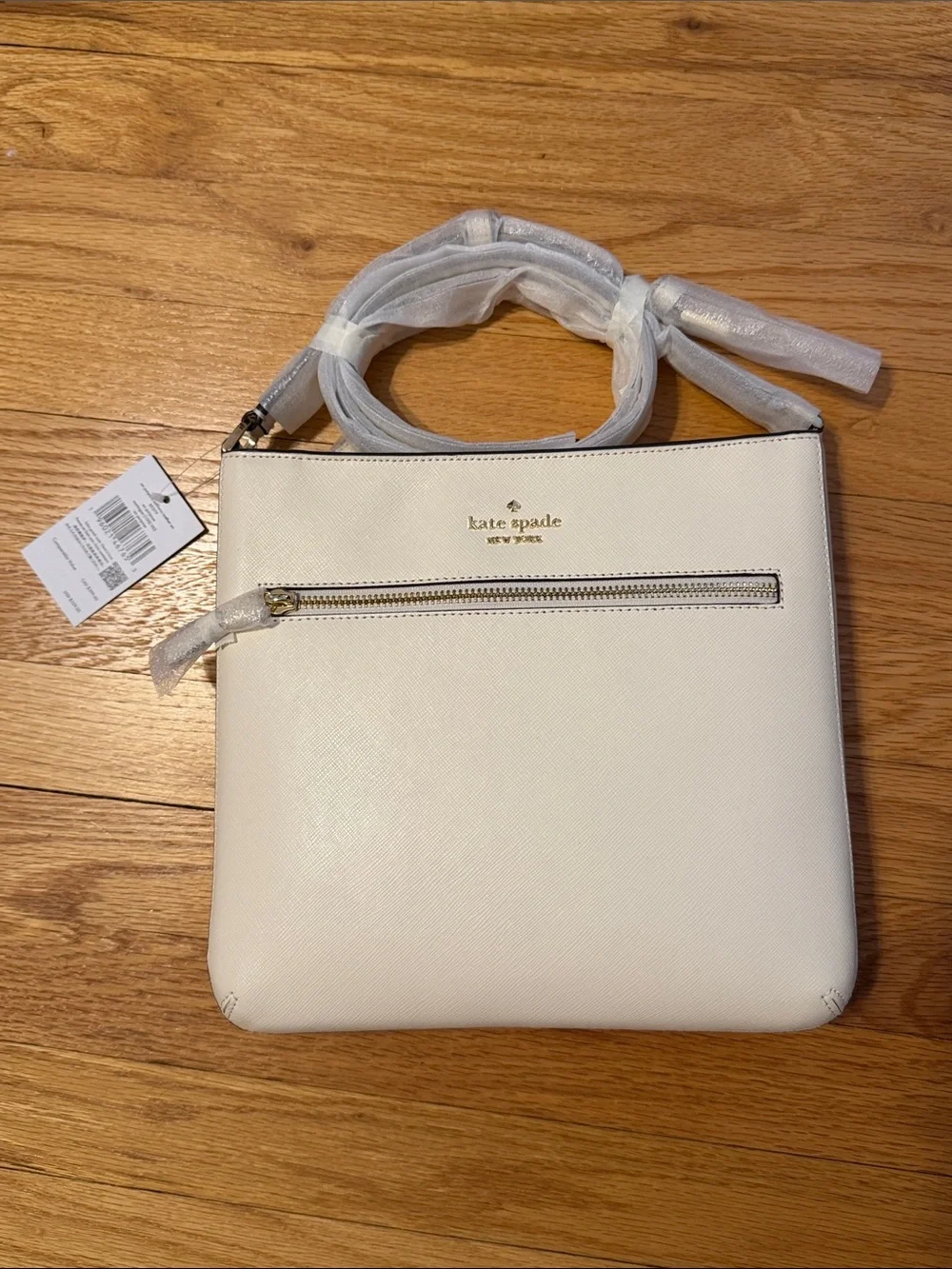 Kate Spade On Purpose Large Swingpack Crossbody with Gold Logo